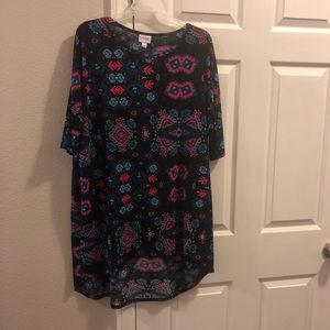 Lularoe Irma tunic size L
